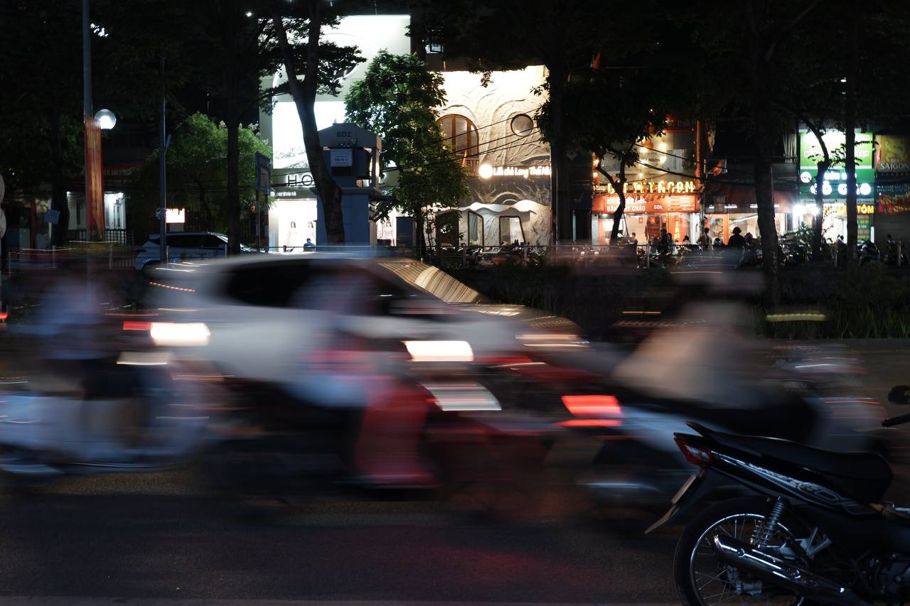 Vở kịch người diễn